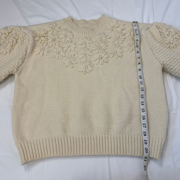 Chicwish Sweater Cream Thick Knit Floral Embroidery Women's S/M Oversized - Picture 8 of 12